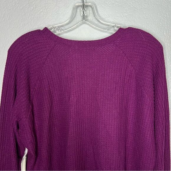 New! Beyond Yoga FRNCH Purple V-Neck Rib Knit Pullover Women’s Top Sz M - Picture 6 of 12